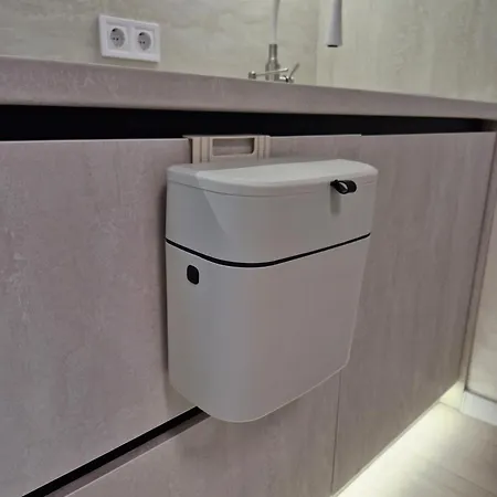 в поляне Apartment *